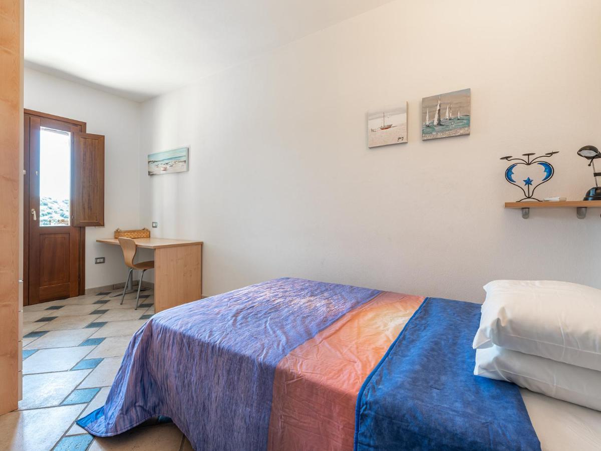 Gente Di Mare Apartment Villasimius Exterior photo